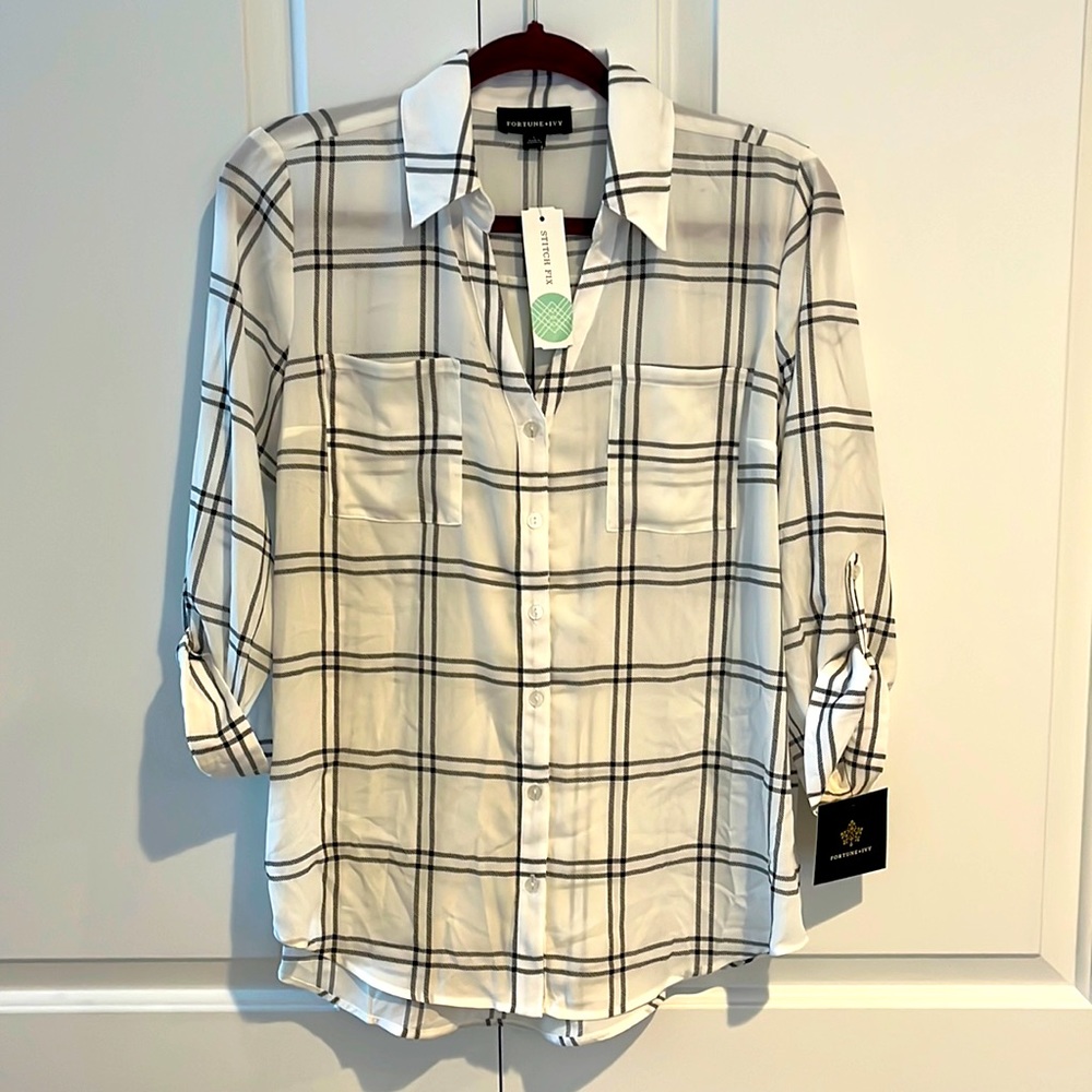 Fortunate and Ivy button up white/black blouse. Size L